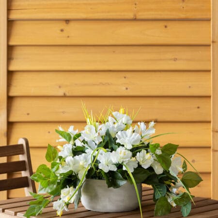 Outdoor artificial white hibiscus flower centerpiece, 14 x 20'' - Décors Véronneau