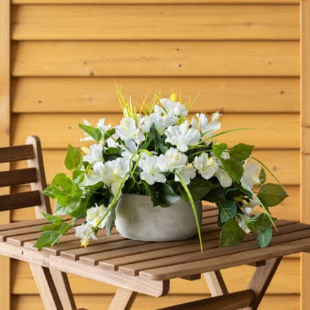 Centre de table extérieur d'hibiscus blanc artificiel, 14 x 20'' - Décors Véronneau