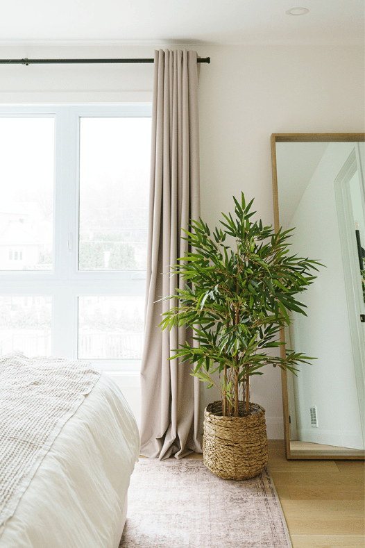 Bambou artificiel dans une chambre - Décors Véronneau