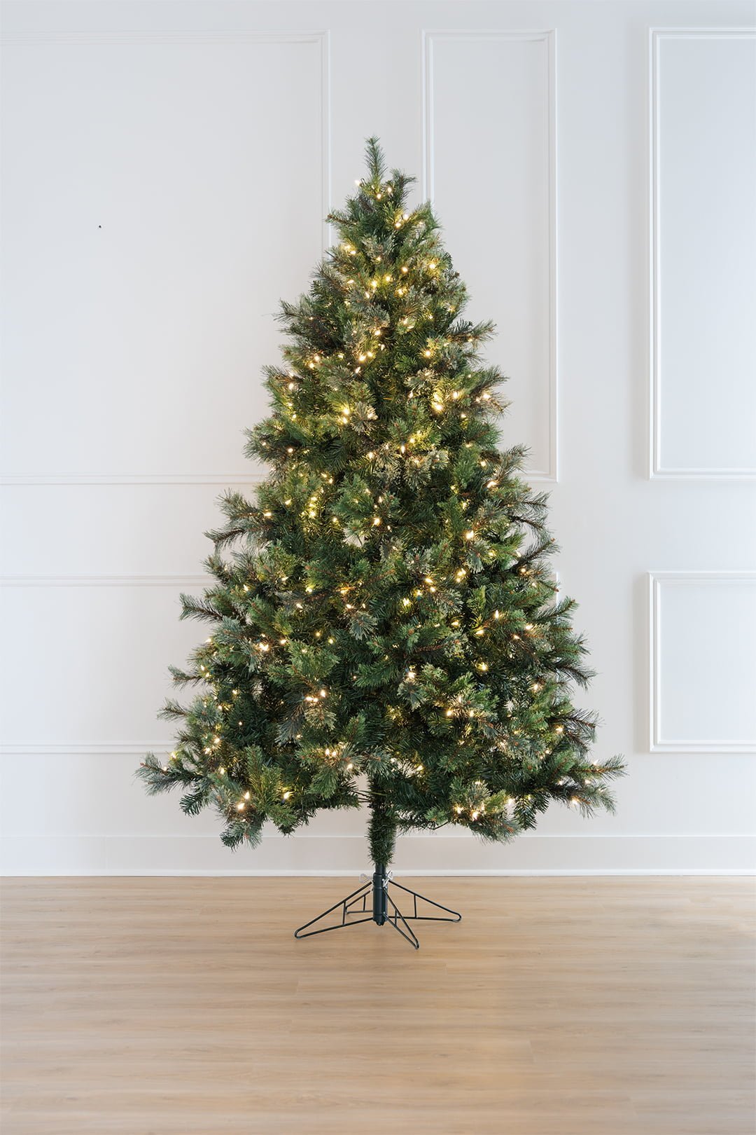 Sapin de Noël artificiel cachemire illuminé, 7,5-15' – Image 6 - Décors Véronneau