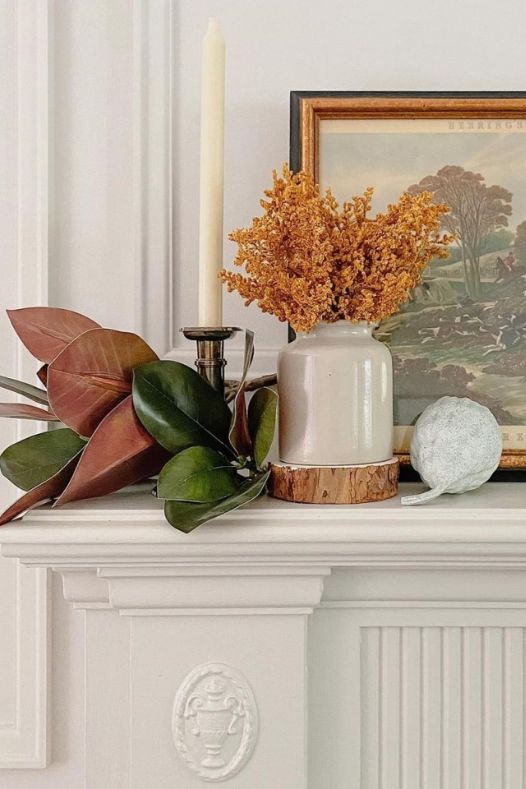 Feuilles de magnolia sur manteau de foyer - Décors Véronneau