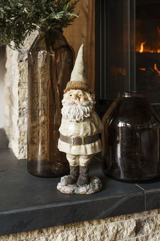Statuette de gnome de Noël beige - Décors Véronneau