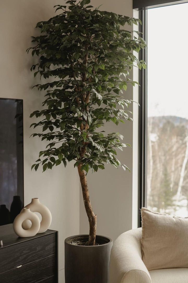 Arbre fait main avec tronc naturel recyclé et pot noir - Décors Véronneau