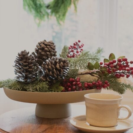 Brown pinecone stem, 13'' - Décors Véronneau