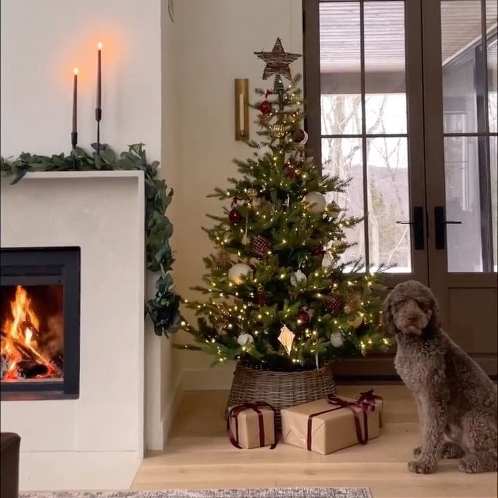 Sapin de Noël norvégien avec foyer - Décors Véronneau
