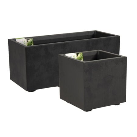 Bac à fleurs noir en polystyrène