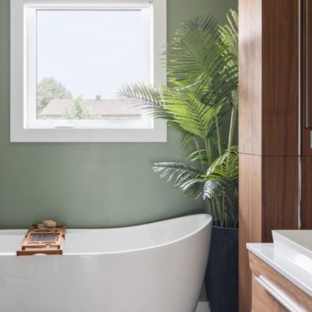 Fibercement anthracite ribbed vase - Décors Véronneau