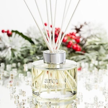 Fir and cypress essential oil reed diffuser, 200 ml - Décors Véronneau