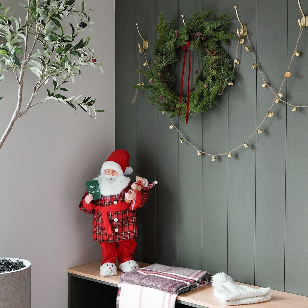 Guirlande de cloches et père Noël - Décors Véronneau