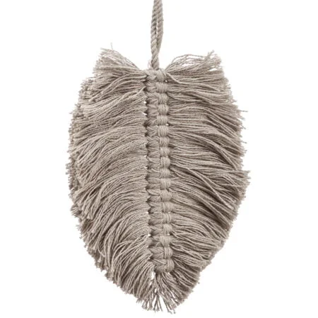 Macrame leaf Christmas ornament, 6
