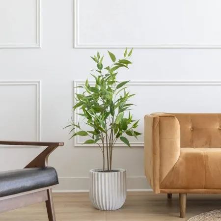 White washed fibercement planter - Décors Véronneau
