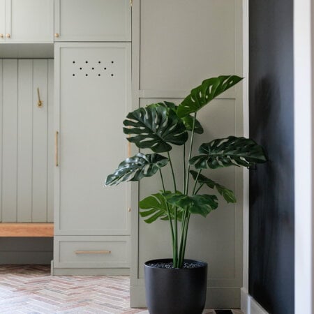 Artificial green monstera, 41'' - Décors Véronneau