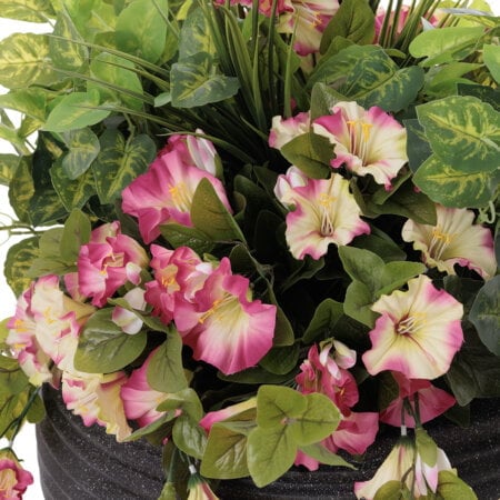 Arrangement artificiel de pétunia et feuillage en pot extérieur, 32 x 29'' - Décors Véronneau