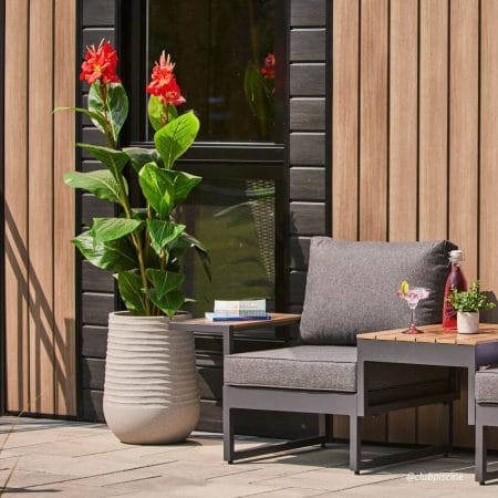 Canna rouge artificiel extérieur en pot - Décors Véronneau
