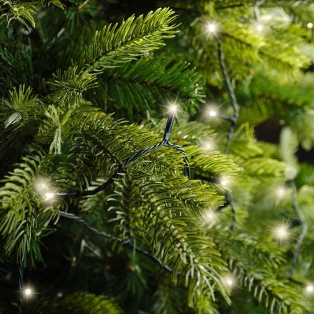 96 warm white LED lights, green wire, int./ext., battery-operated, 23'