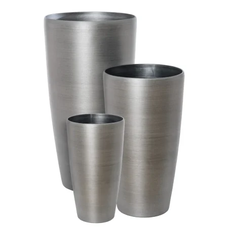 Modern steel recycled polypropylene planter