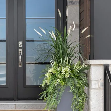 Fiber clay black planter - Décors Véronneau