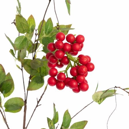 Artificial hanging foliage with red berries, 40'' - Décors Véronneau