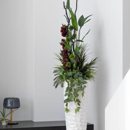 Large white relief fiberglass planter - Décors Véronneau