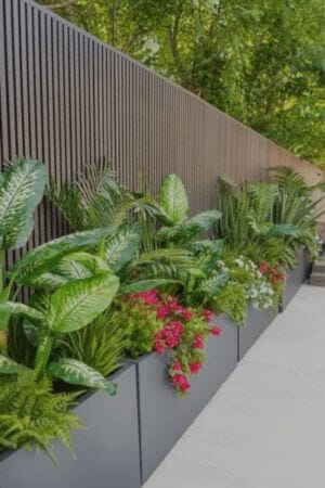 Bac extérieur de plantes artificielles - Décors Véronneau