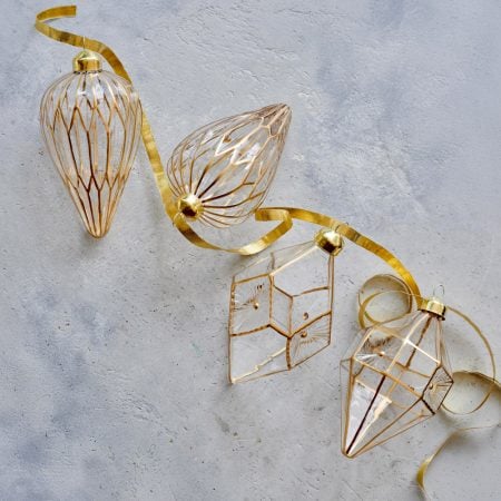 Elongated glass ornament with gold accents, 5'' - Décors Véronneau