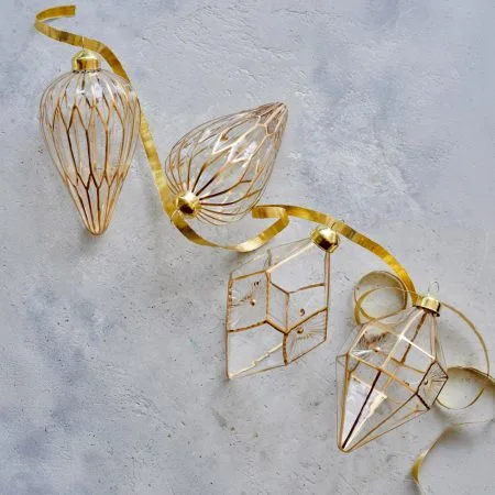 Elongated glass ornament with gold accents, 5'' - Décors Véronneau