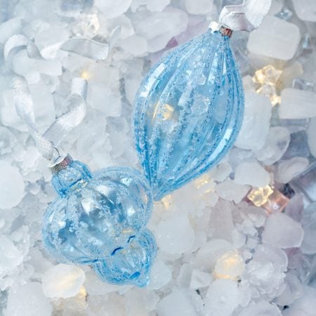 Light blue transparent glass Christmas ornament, 5'' - Décors Véronneau