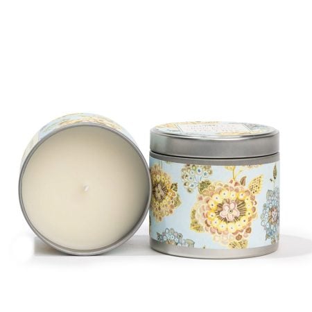 Bella freesia tin scented candle, 4 oz - Décors Véronneau