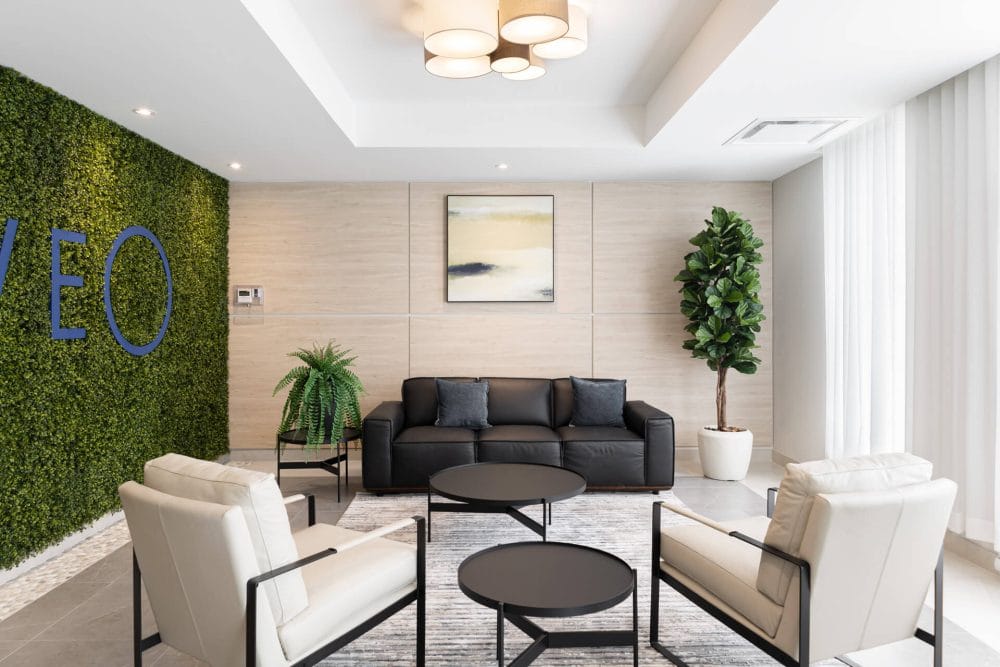 Mur végétal artificiel et arbre ficus lyrata fait main - Décors Véronneau