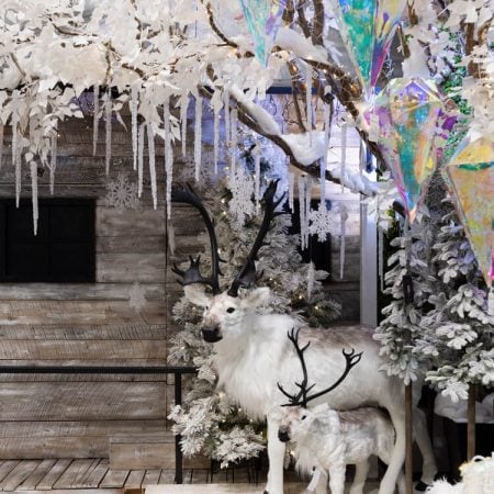 White Christmas reindeer statue, 69'' - Décors Véronneau