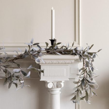 Guirlande de feuillage gris-vert artificiel, 72'' - Décors Véronneau