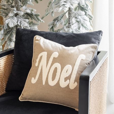 Coussin de Noël beige 100% coton, 16 x 16'' - Décors Véronneau