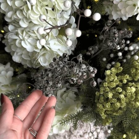 Glittered bronze brown Christmas pod spray, 24'' - Décors Véronneau