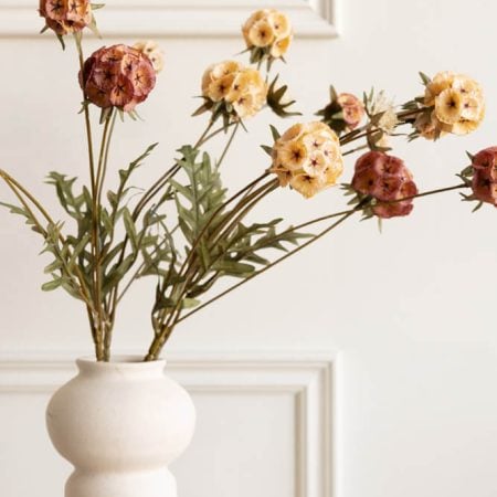 Off white stacked sculptural flower vase, 11 x 5'' - Décors Véronneau