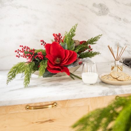 Arrangement intérieur traditionnel rouge festif - Décors Véronneau