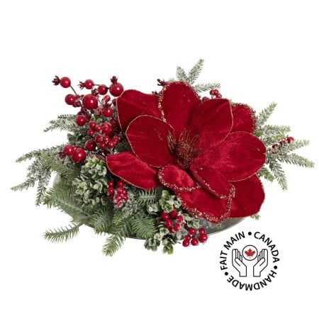 Arrangement festif rouge et vert sur plateau