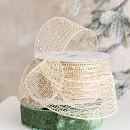 Ruban de Noël vert sauge en velours, 30' x 1,5'' - Décors Véronneau