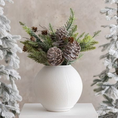 Bouquet lié imitation pin et nid de cocottes, 17'' - Décors Véronneau