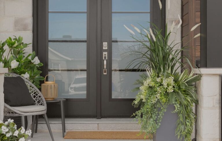 Jardinière extérieure haute, porche d'entrée - Décors Véronneau