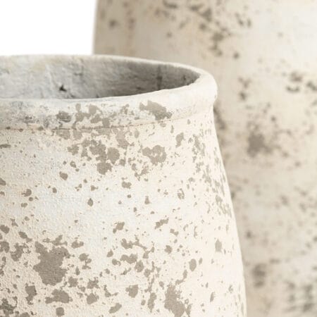 Vase blanc tacheté vert en fibre de ciment - Décors Véronneau