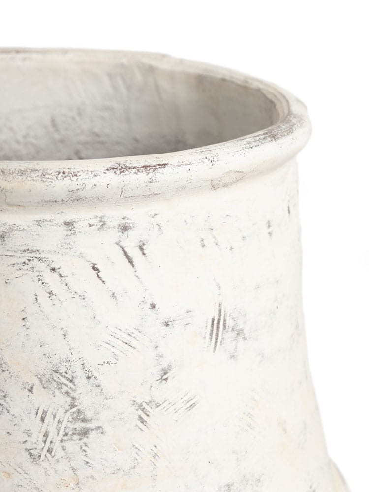 Urne style poterie blanc lavé en fibre de ciment - Décors Véronneau