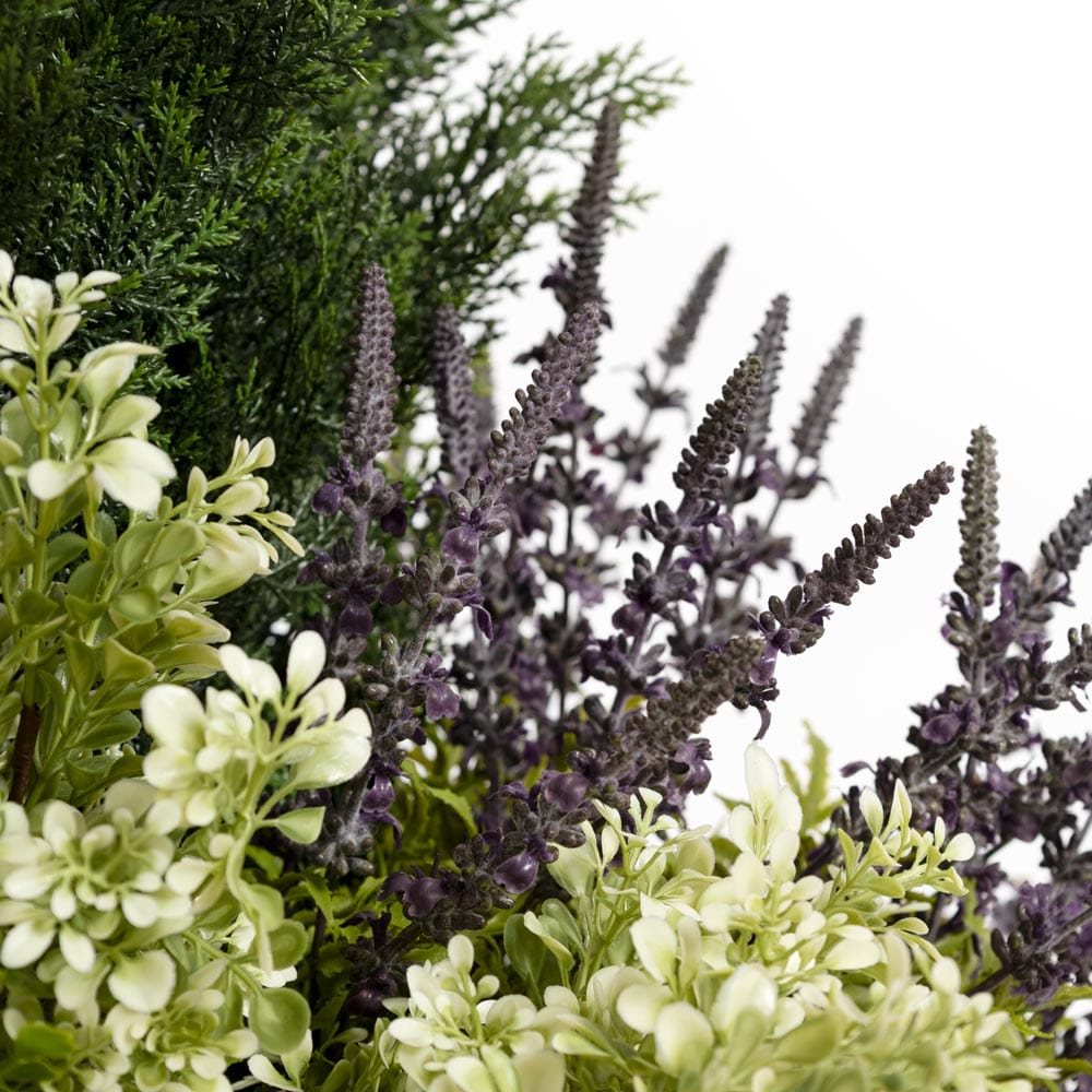 Cèdre artificiel en pot avec lavande et buis - Décors Véronneau