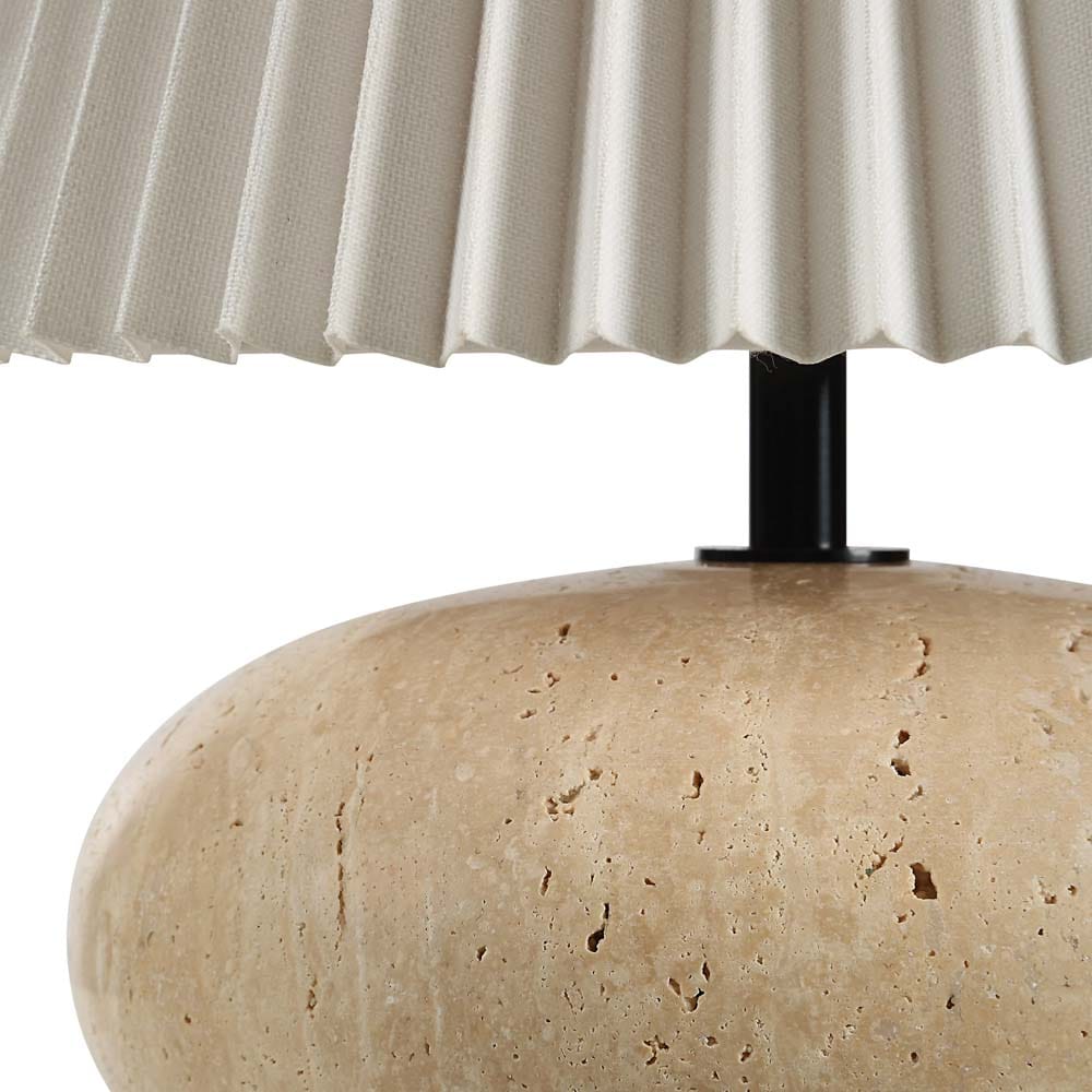 Lampe de table en pierre de travertin avec abat-jour plissé - Décors Véronneau