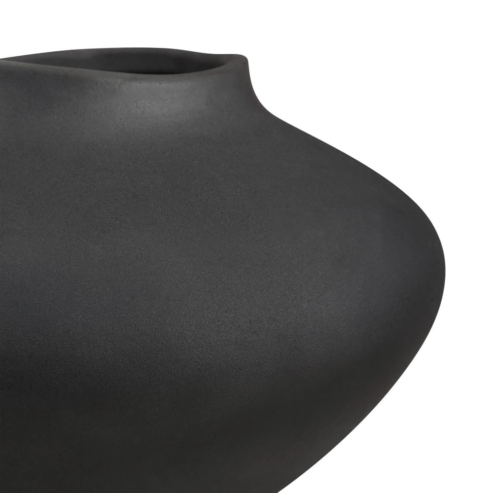 Vase organique en céramique noire - Décors Véronneau