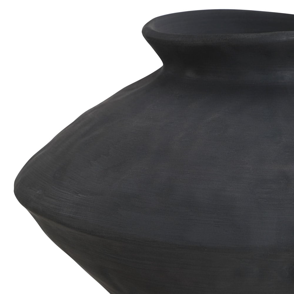 Vase artisanal en porcelaine noire - Décors Véronneau