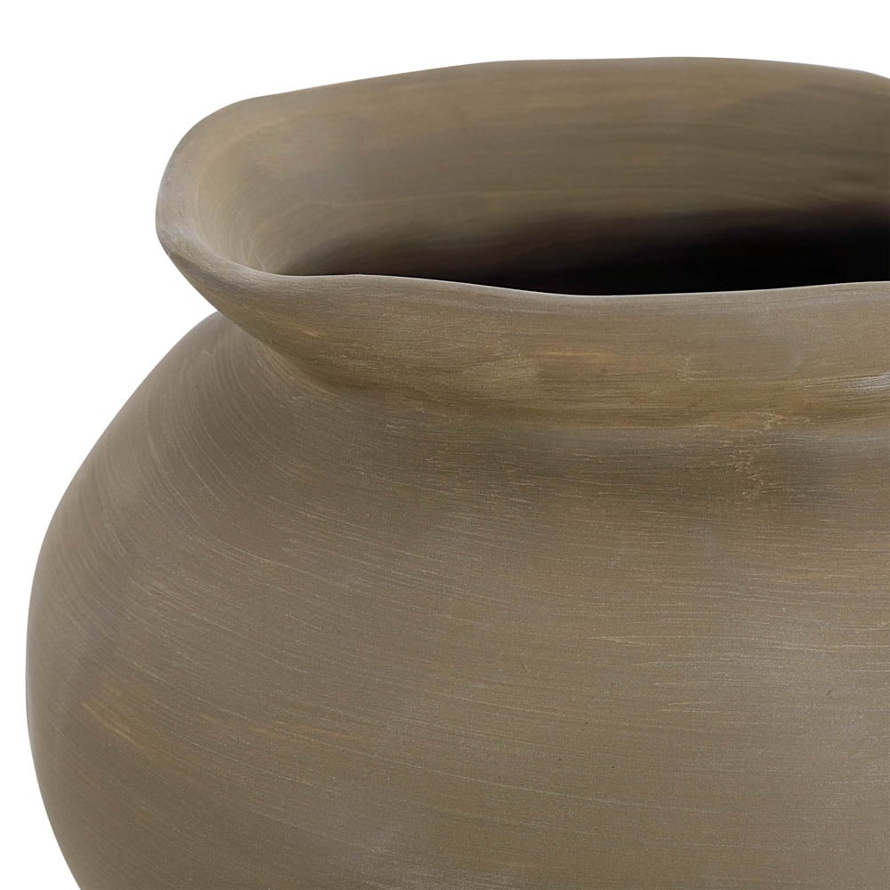 Vase sculptural en porcelaine brune - Décors Véronneau