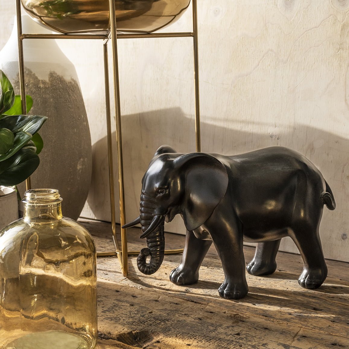 Éléphant en résine, fini bronze 8