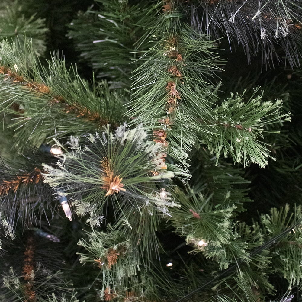 Sapin de Noël artificiel cachemire illuminé, 7,5-15' – Image 9 - Décors Véronneau