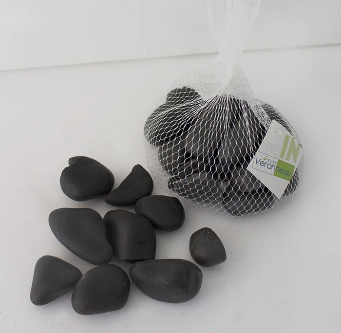 Sac 1kg de galets noirs polis, 20-40mm – Image 2 - Décors Véronneau