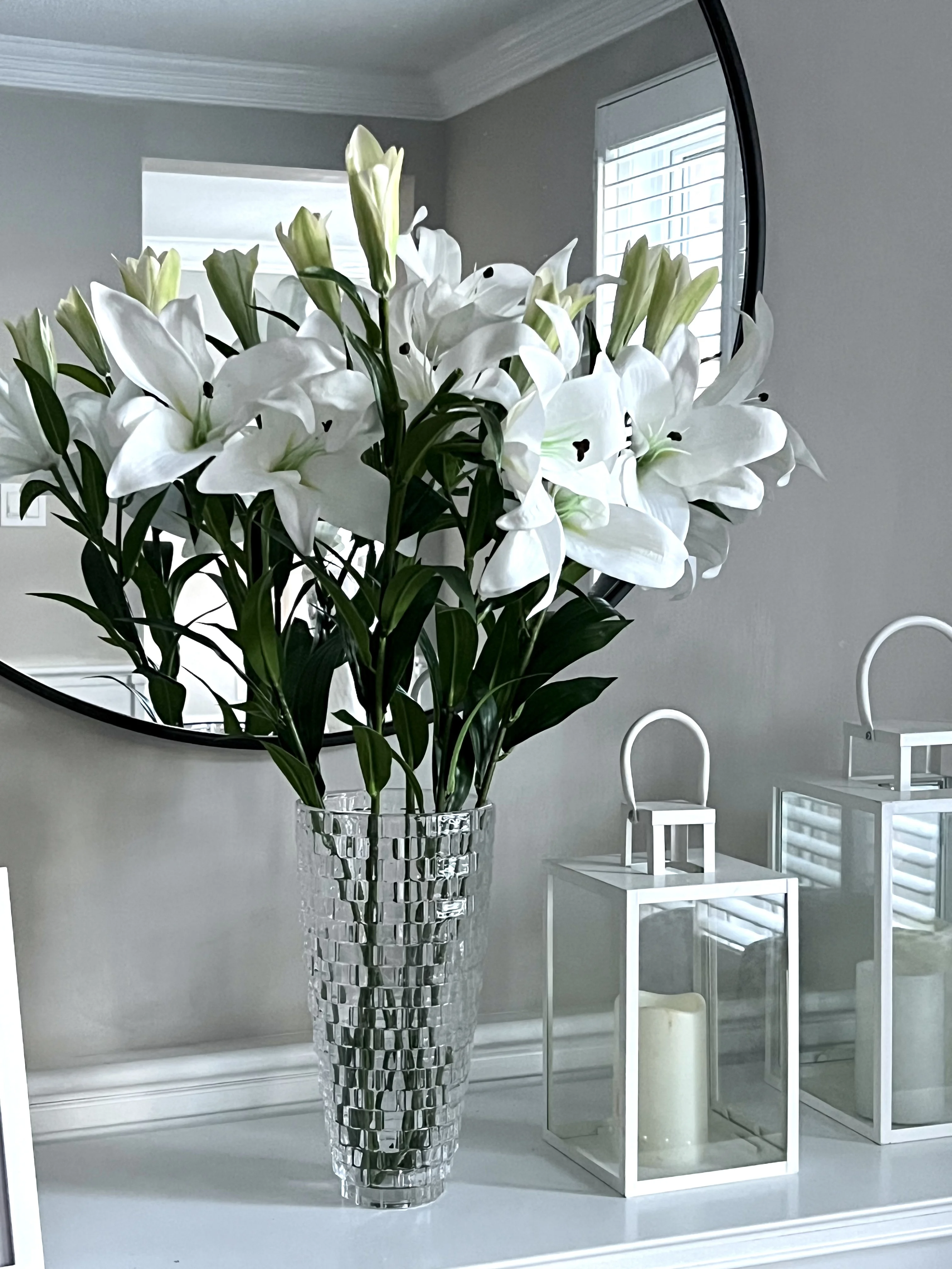 White lily stem, 34'' - Décors Véronneau